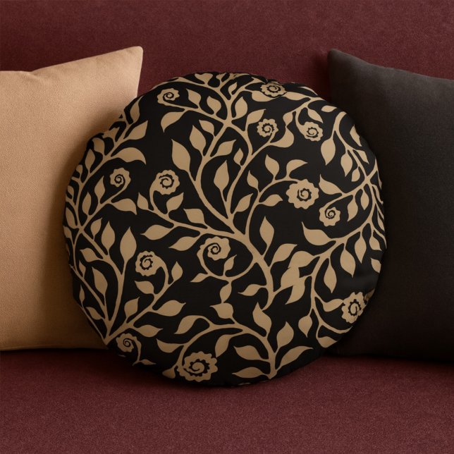 Gipsy Swirls Elegant Floral Pattern Black Beige Round Cushion (Creator Uploaded)