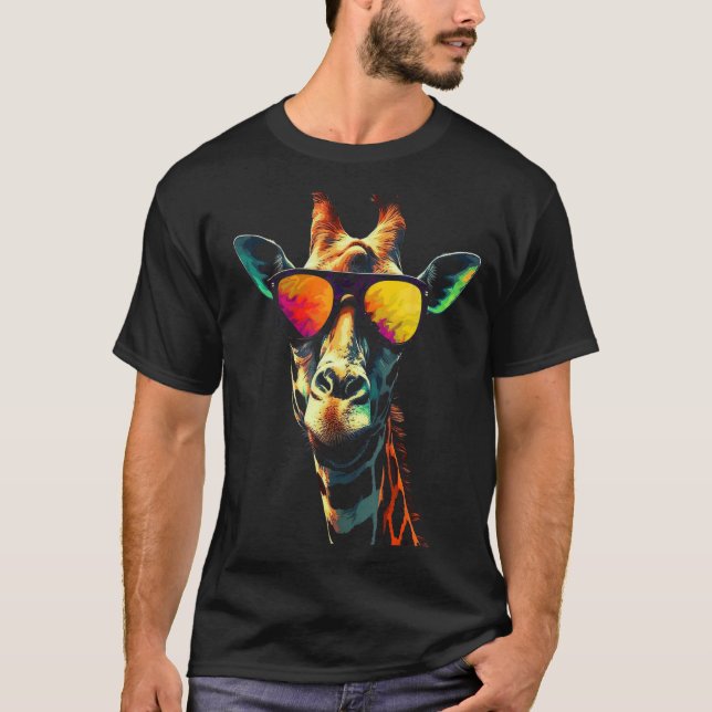 Giraffe Artwork Sunglasses Animal T-Shirt (Front)