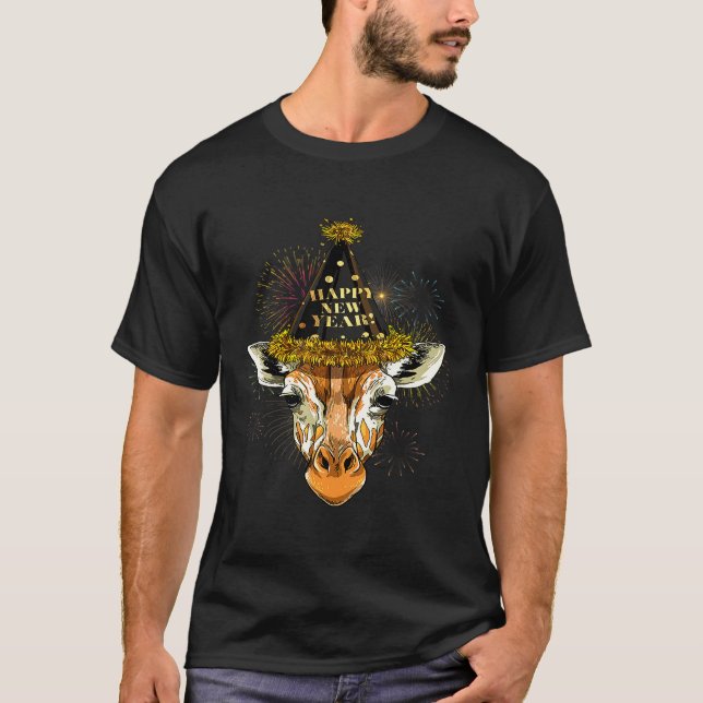 Giraffe Happy New Year 2021 New Years Eve Party T-Shirt (Front)