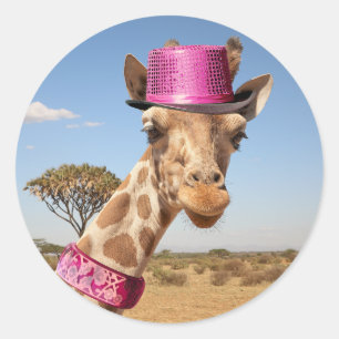 Giraffe in sparkly pink hat classic round sticker