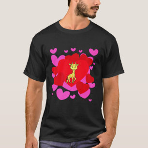 Giraffe Lovely Valentines Day Romantic Hearts Holi T-Shirt