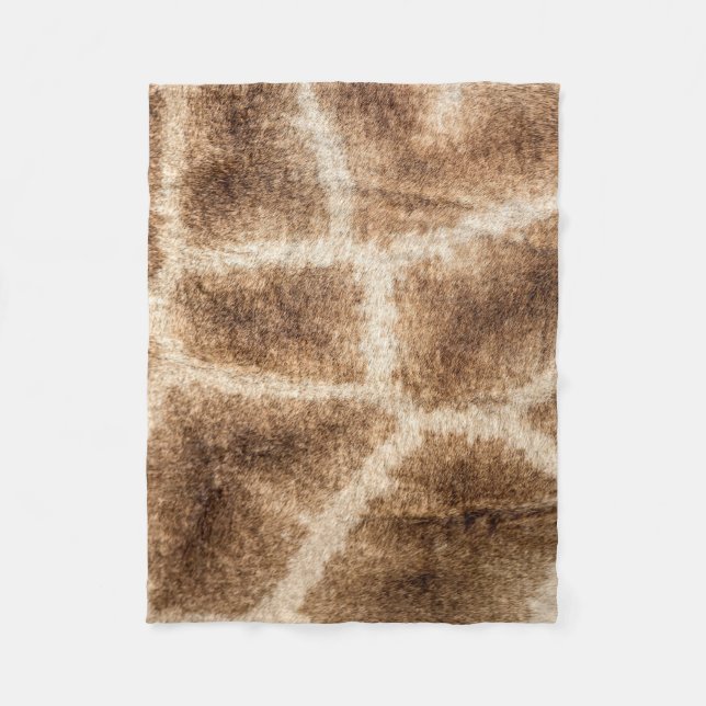 Giraffe pattern fleece blanket (Front)