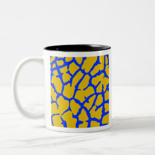 Giraffe Print Yellow Blue Two-Tone Coffee Mug
