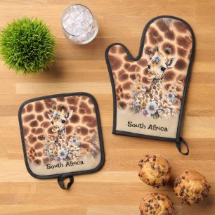 Giraffe safari jungle zoo animal South Africa Oven Mitt & Pot Holder Set