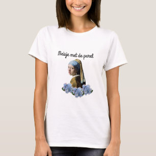 Girl with the pearl T-Shirt
