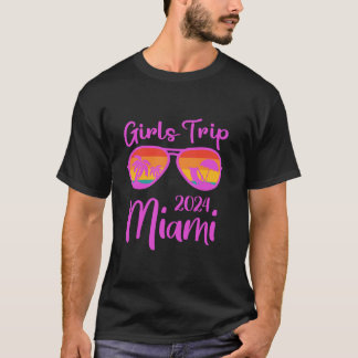 Girls Trip Miami 2024 Weekend Birthday Party Women T-Shirt