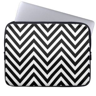 GIRLY MODERN BLACK WHITE CHEVRON PATTERN LAPTOP SLEEVE
