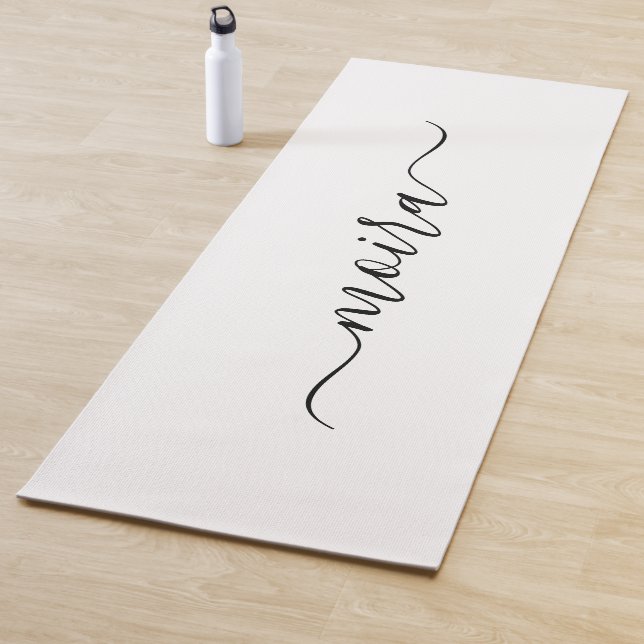 Girly Personalised Minimalist White Yoga Mat (In Situ)