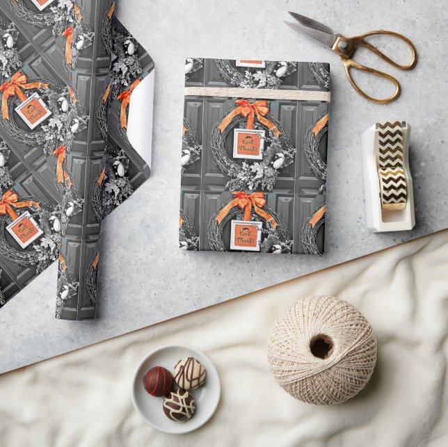Give Thanks Wreath Wrapping Paper (Crafts)
