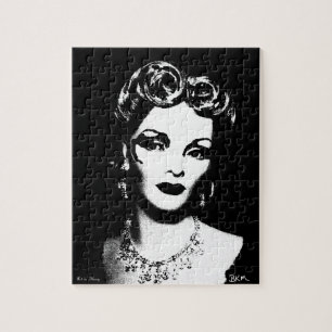 Glamour Vamp! Gloria Jigsaw Puzzle