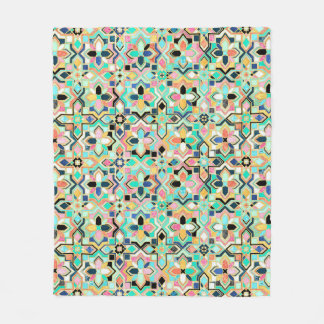 Glamourous Gilded Moroccan Tile Pattern Fleece Blanket