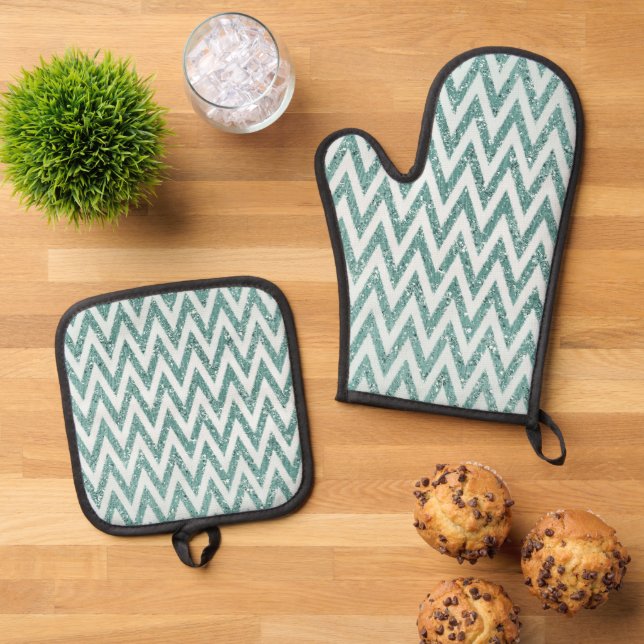 Glitzy Green White Chevron Stripes Christmas Oven Mitt & Pot Holder Set (Top Down)