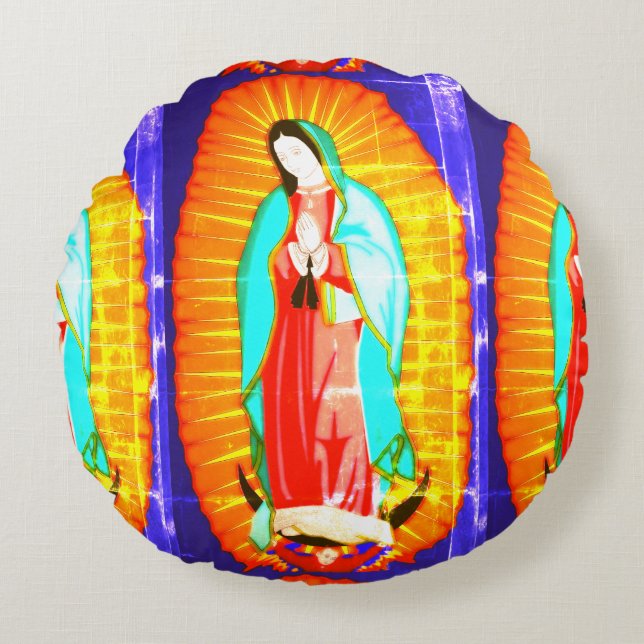 Glory To Our Lady Of Guadalupe   Round Cushion (Front)