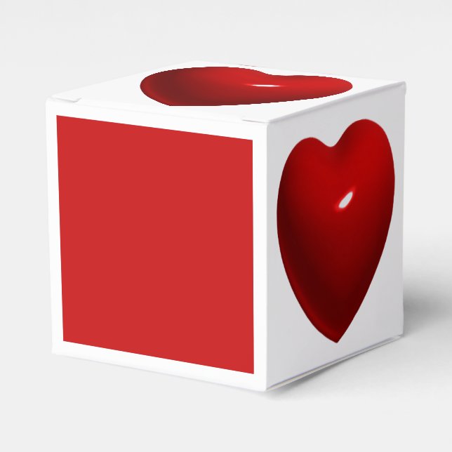 Glossy red heart favour box (Front Side)