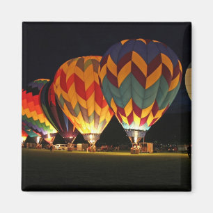 Glowing Balloons! Light up the night! Magnet