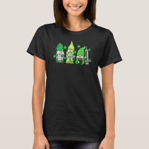 Gnome Nurses Saint Pattys Scrub Nurse St Patricks  T-Shirt
