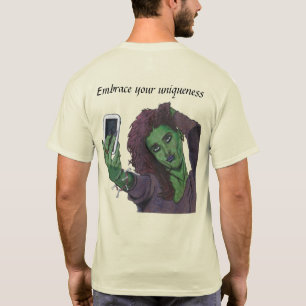 Goblin Girl Cell Phone Selfie Fantasy Art T-Shirt