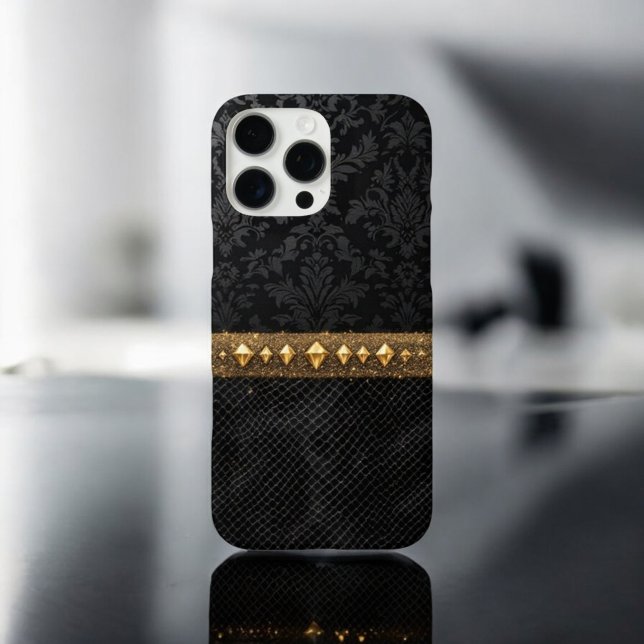 Gold Accented Damask Shield  Case-Mate iPhone Case (Creator Uploaded)