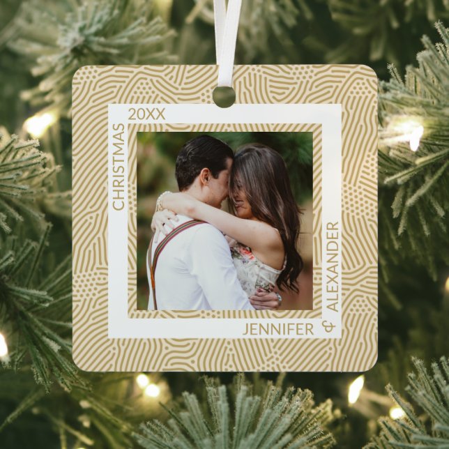Gold and Ivory Couples Photo  Metal Tree Decoration (Insitu)