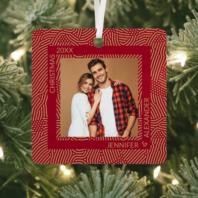 Gold and Red Couples Photo Metal Tree Decoration (Insitu)