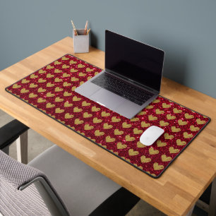 GOLD AND RED GLITTER LOOK VALENTINE HEARTS DESK MAT