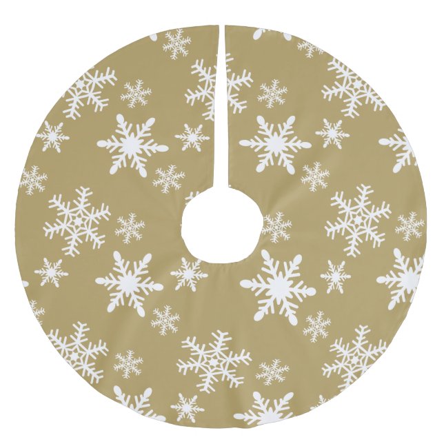 Gold and White Snowflakes Brushed Polyester Tree Skirt (Front)