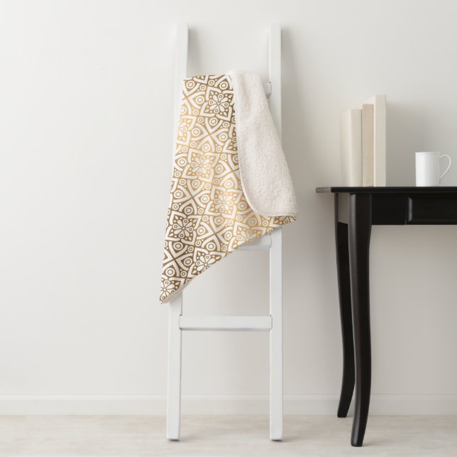 gold  arabic pattern sherpa blanket (In Situ)