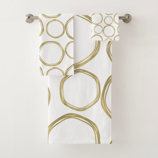 Gold Circles On White Modern Bath Towel Set (Insitu)