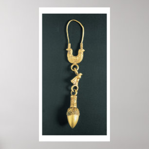 Gold earring with drop-shaped pendant in the form poster