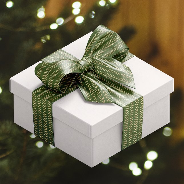 Gold Festive Chevron Pattern on Green Satin Ribbon (Gold Festive Chevron Pattern on Green Satin Ribbon)