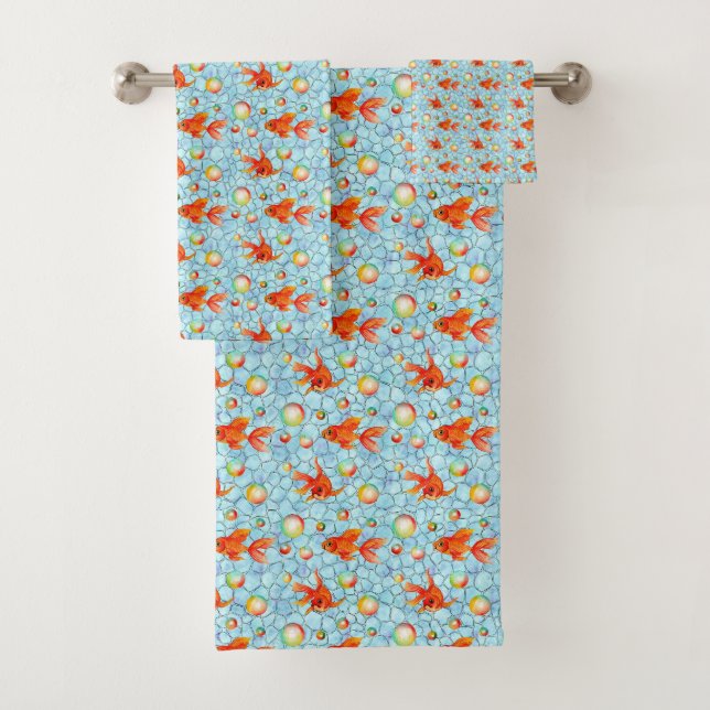 gold fishes are swimming between soap bubbles bath towel set (Insitu)
