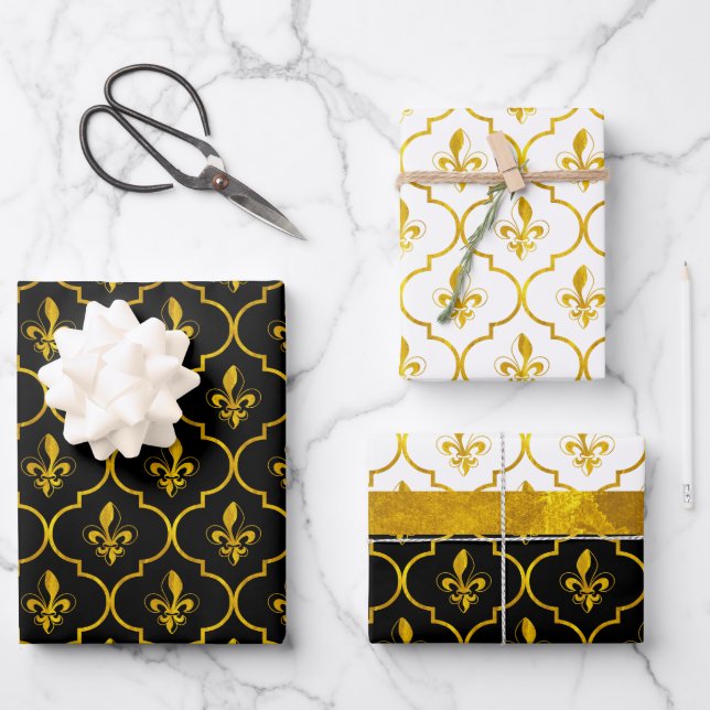 Gold Fleur-de-Lis Quatrefoil Pattern Wrapping Paper Sheet (Front)