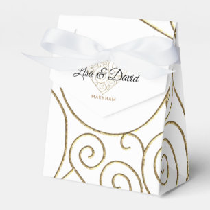 Gold Heart Newlywed's Names Wedding Favour Box