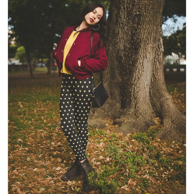 Gold Hearts Pattern Black Fashion Travel Workout Leggings (Gold Hearts Pattern Black Fashion Travel Workout Leggings)