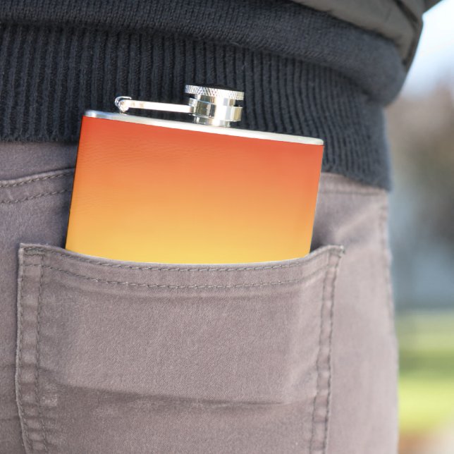 Gold Hip Flask (In Situ)