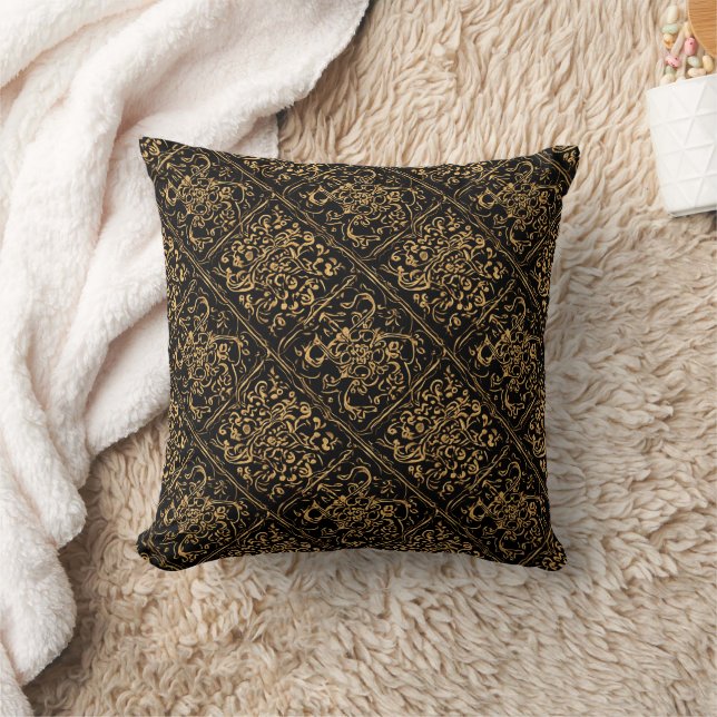 Gold Ornamental Baroque Pattern On Black Cushion (Blanket)