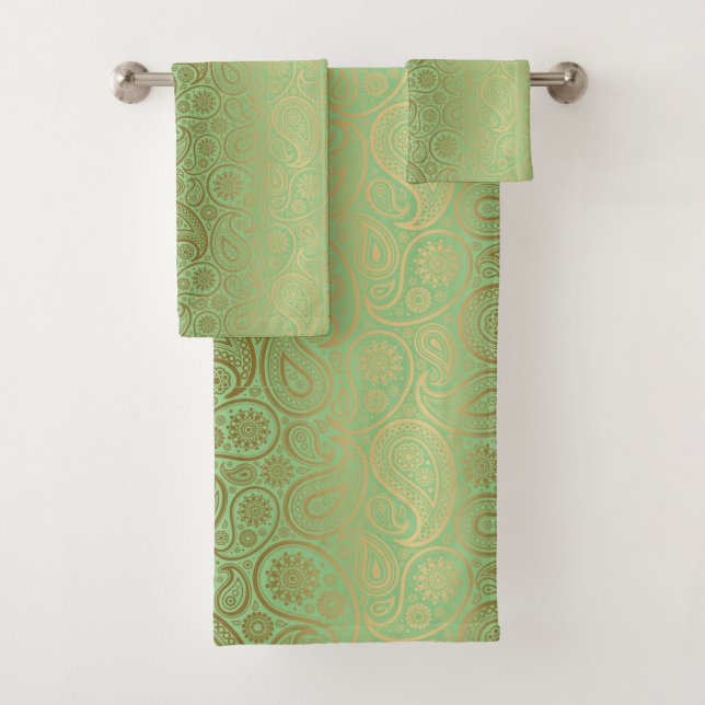 Gold paisley pattern green background bath towel set (Insitu)
