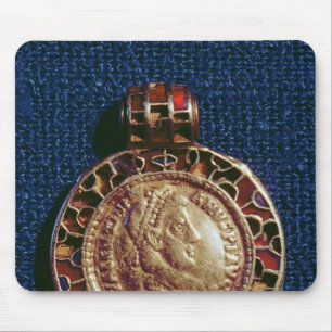 Gold pendant in the form of a coin mouse pad