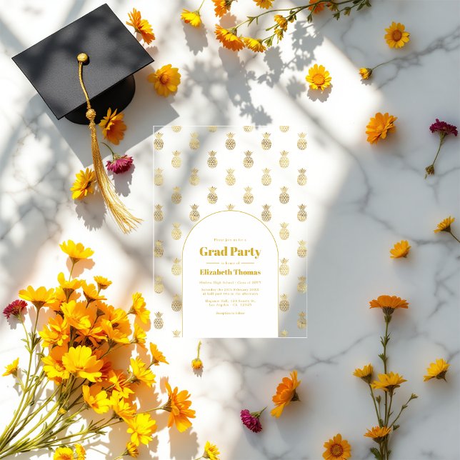 Gold Pineapple Transparent Graduation Party Acrylic Invitations (Gold Pineapple Transparent Graduation Party Acrylic Invitations)