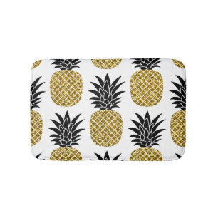 Gold Pineapples: Hand-Drawn White Seamless. Bath Mat