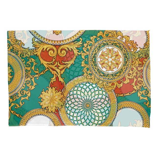 Golden Elegant Arabesque Background Pillowcase (Front)