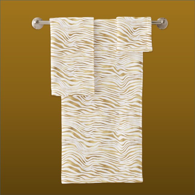 Golden Faux Animal Print Bath Towel Set (Creator Uploaded)