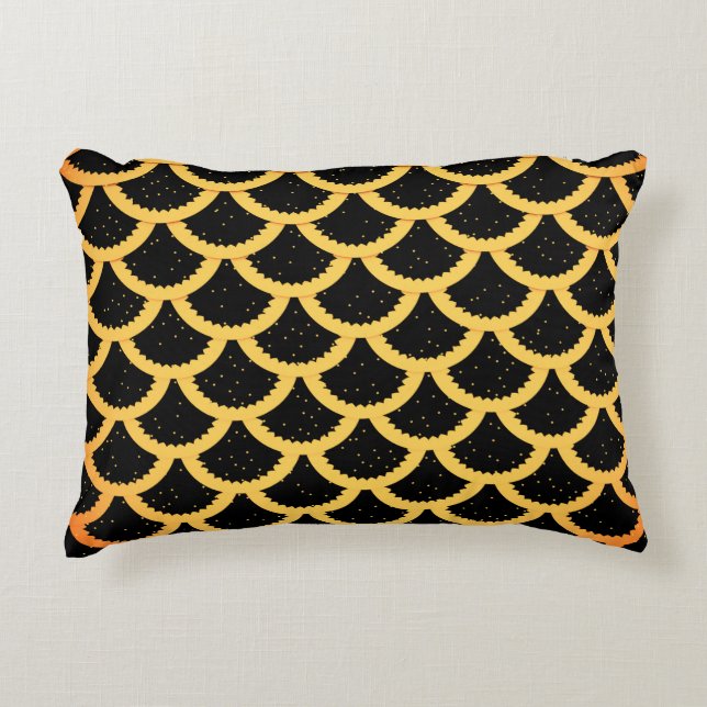 Golden fish scales pattern decorative cushion (Front)