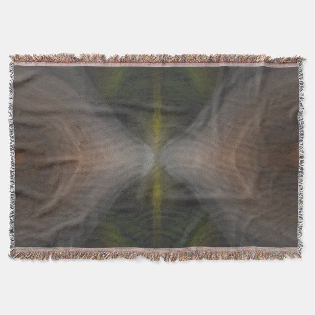 Golden Flow – Radial Color Blend Art Throw Blanket (Front)