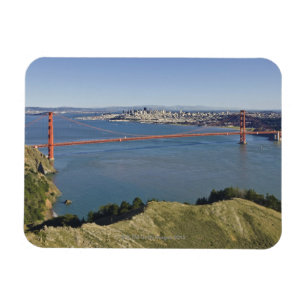 Golden Gate Bridge and San Francisco. 4 Magnet