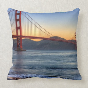 Golden Gate Bridge from San Francisco bay trail. Cushion