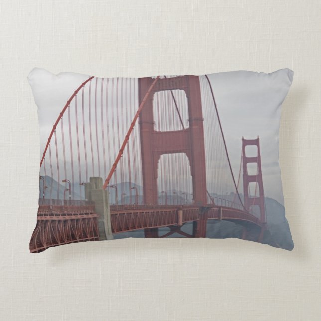 Golden gate bridge in mist. decorative cushion (Front)