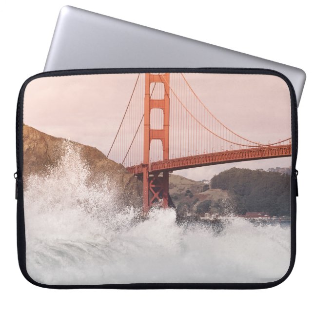 GOLDEN GATE BRIDGE LAPTOP SLEEVE (Front)