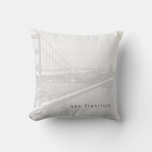 Golden Gate Bridge   San Francisco   Light Gray Cushion