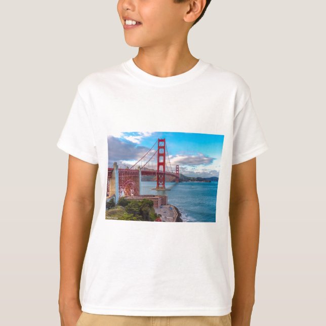 GOLDEN GATE BRIDGE T-Shirt (Front)